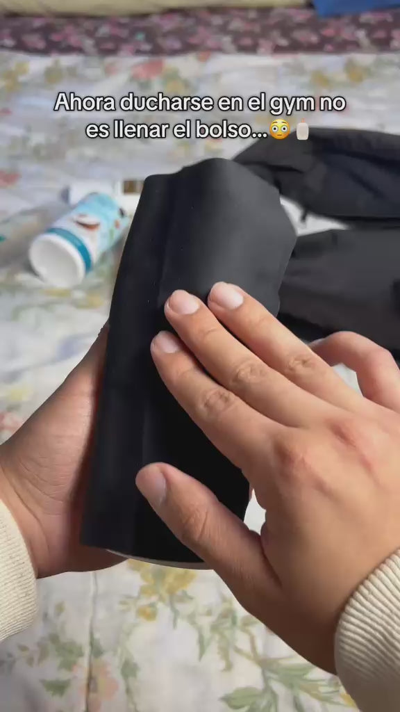 OFERTA POR TIEMPO LIMITADO Botella de viaje 4 en 1: Tu Kit de Aseo Inteligente